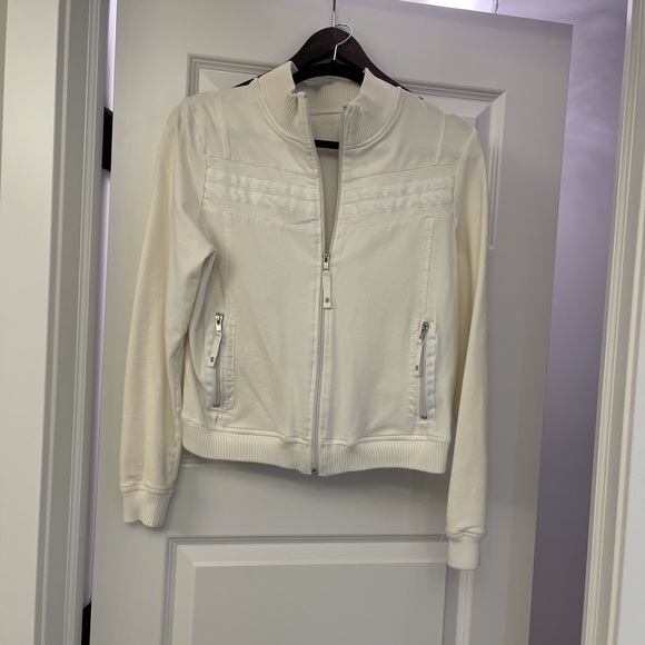 NOT SURE Jackets & Blazers - Lightweight Cream Colour Jacket